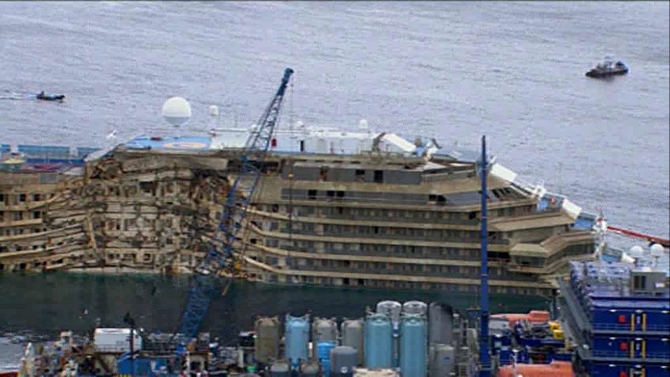 Risposta all’interrogazione sul piano formativo per i lavoratori che si occupano della demolizione della Costa Concordia